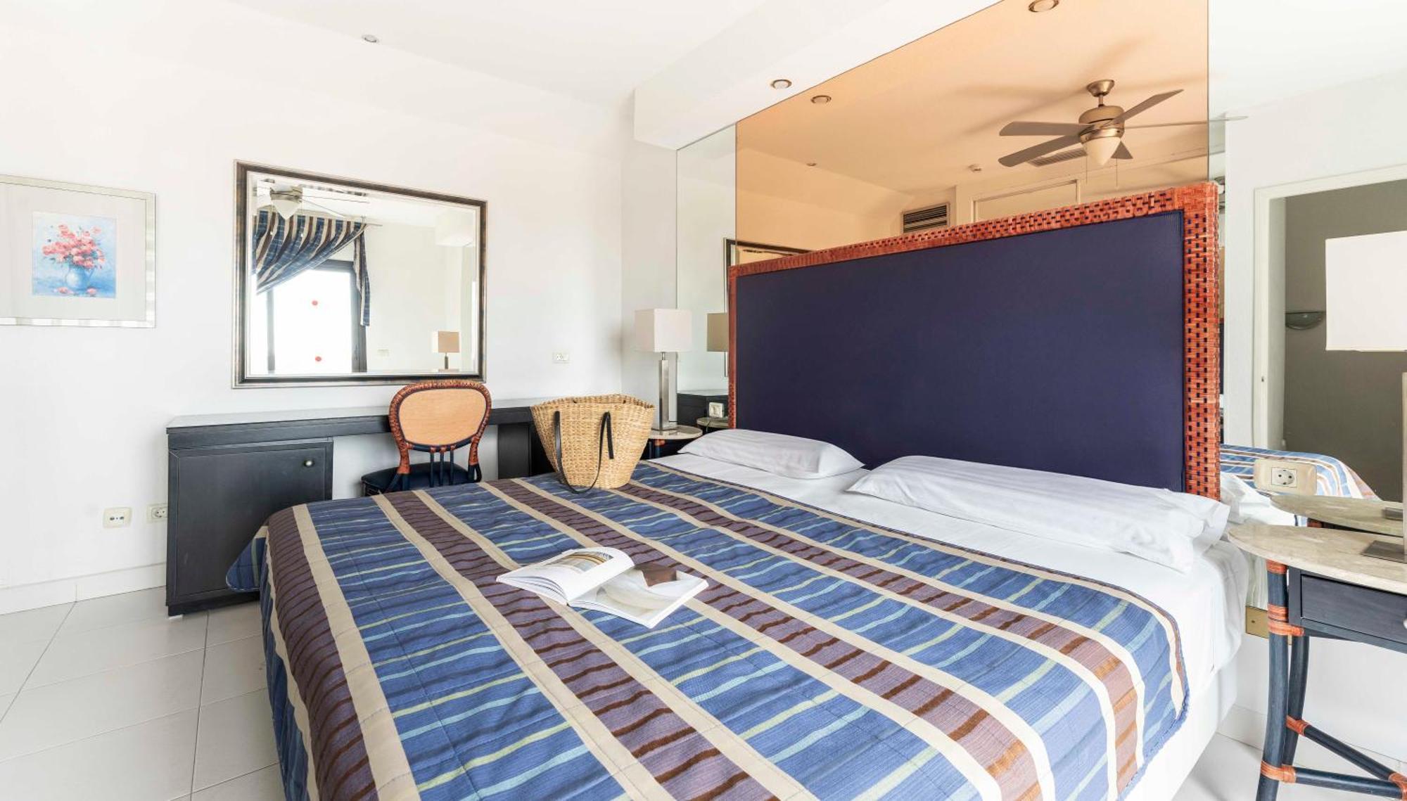 Aparthotel Beverly Hills Heights - Excel & Los Cristianos (Tenerife)